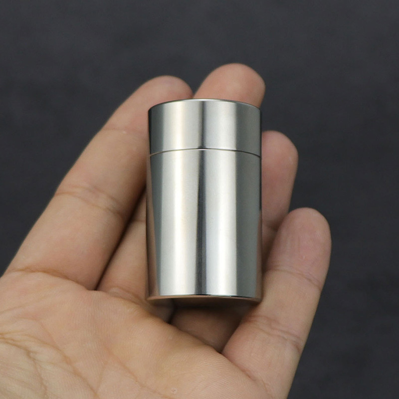 Stainless Steel Sealed Capsule - Fire Starting Kit avis et prix