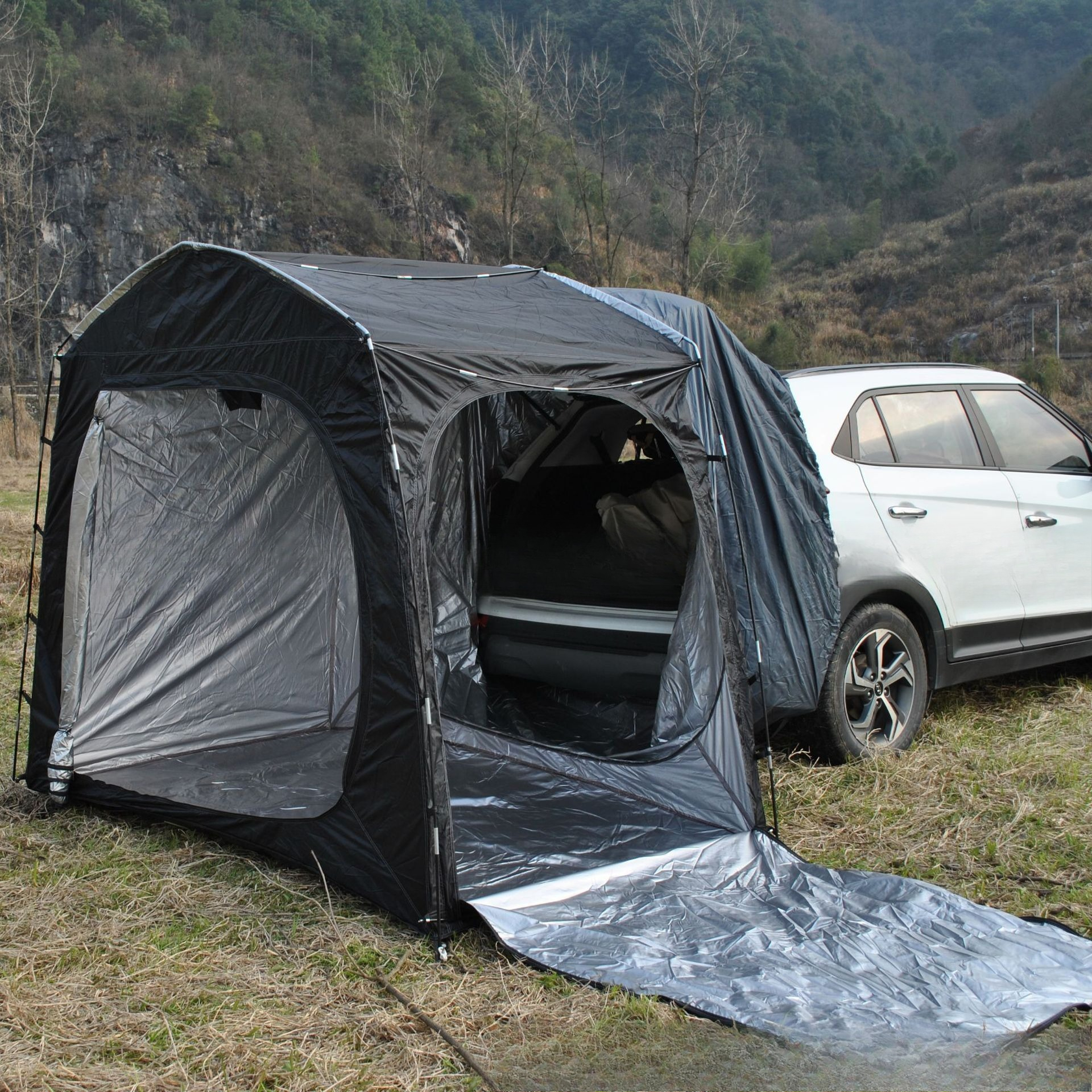 Easy to store full-model rear  - Emergency Mylar Tent avis et prix